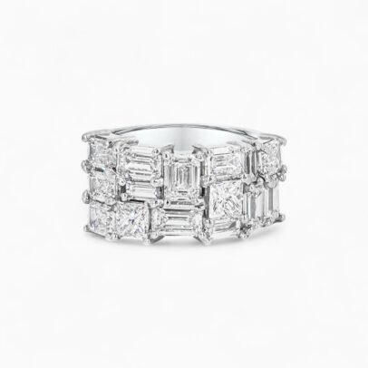 Palais Emerald, princess and baguette cut diamond ring