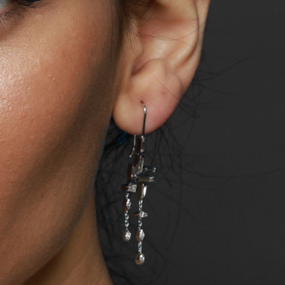Cascade Earrings – 18ct white gold diamond drop earrings with fancy shaped diamonds