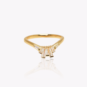 18ct yellow gold baguette cut wishbone style diamond ring
