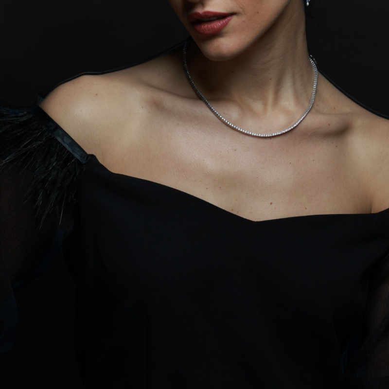Serata 18ct white gold diamond tennis necklace with continuous round brilliant diamonds