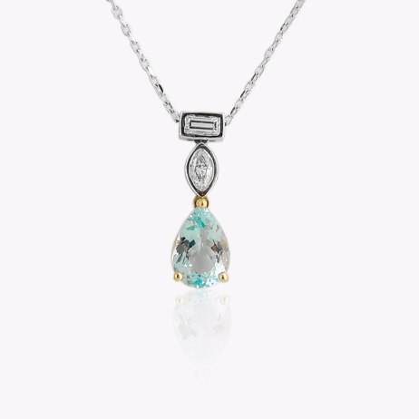 Aquamarine and diamond pendant 18 karat yellow gold