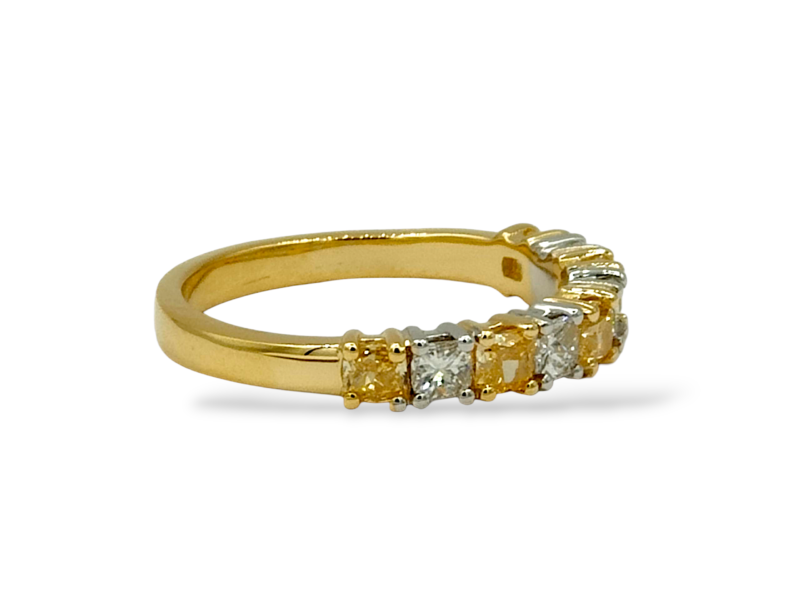 18ct Yellow and White Diamond Ring in yellow and white gold