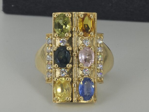 18ct Yellow Gold Sapphire & Diamond Panel Ring