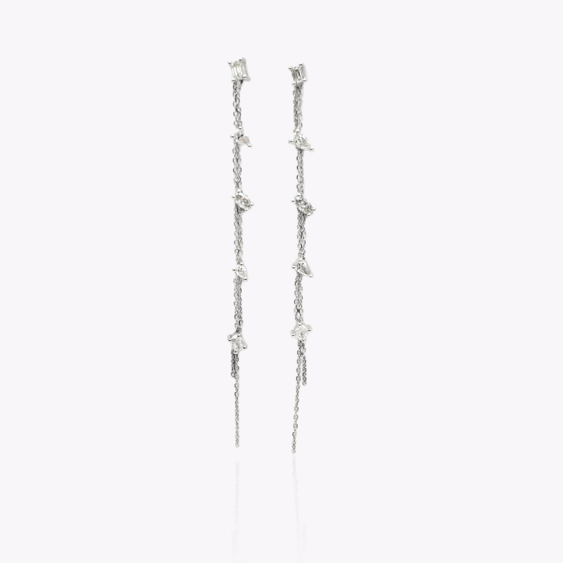 18ct White Gold Articulating Chain Drop Diamond Earrings 18ct White Gold Articulating Chain Drop Diamond Earrings